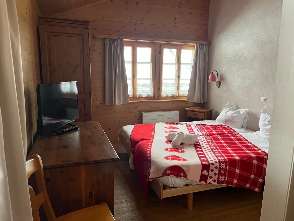 Hotel L'auberge De L'ours Vers L'Eglise